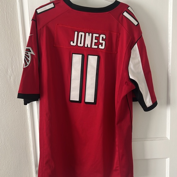 Atlanta Falcons Julio Jones Jersey - Picture 2 of 2